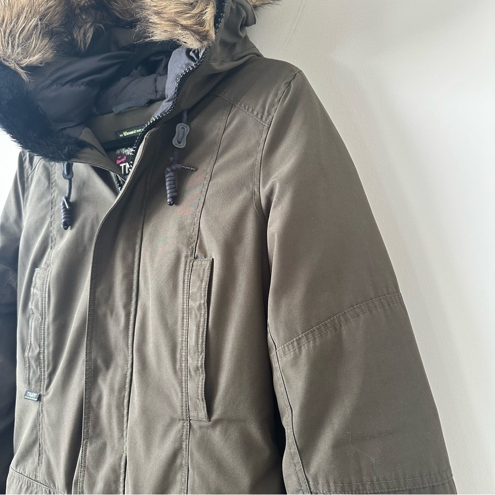 Aritzia-TNA Bancroft Parka In Dark Olive (Size: Medium) - Picture 8 of 15